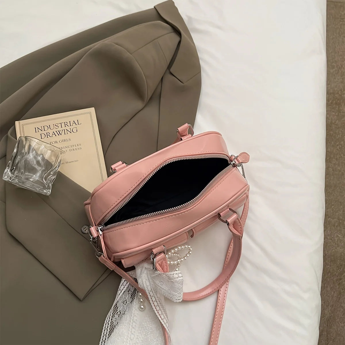 Ladies Crossbody Bag Fashion Everything Popular Casual Sweet Lace Ballet Style Design Sense of Spring and Summer New Shoulder Ba